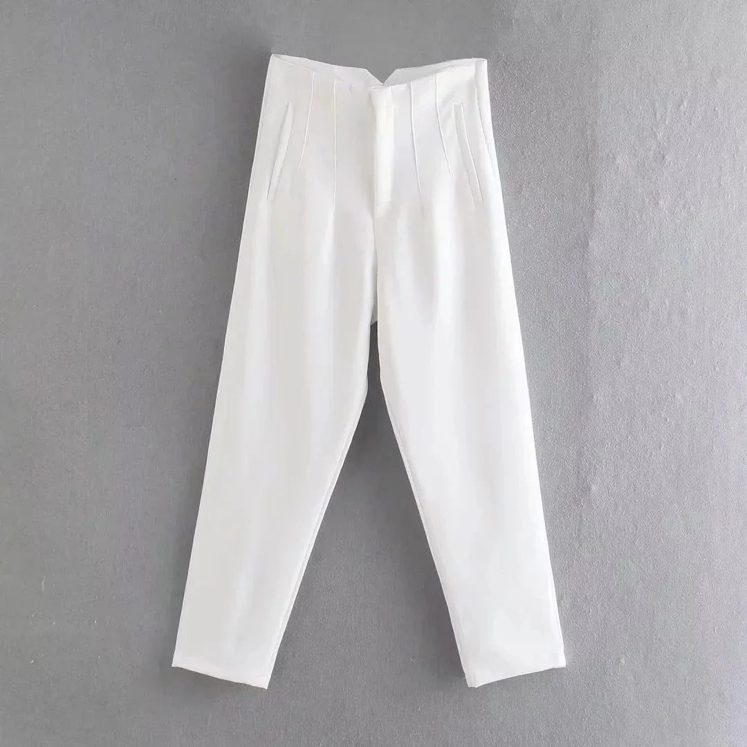 BRIGIDA I LÄSSIGE SLIM FIT HOSE