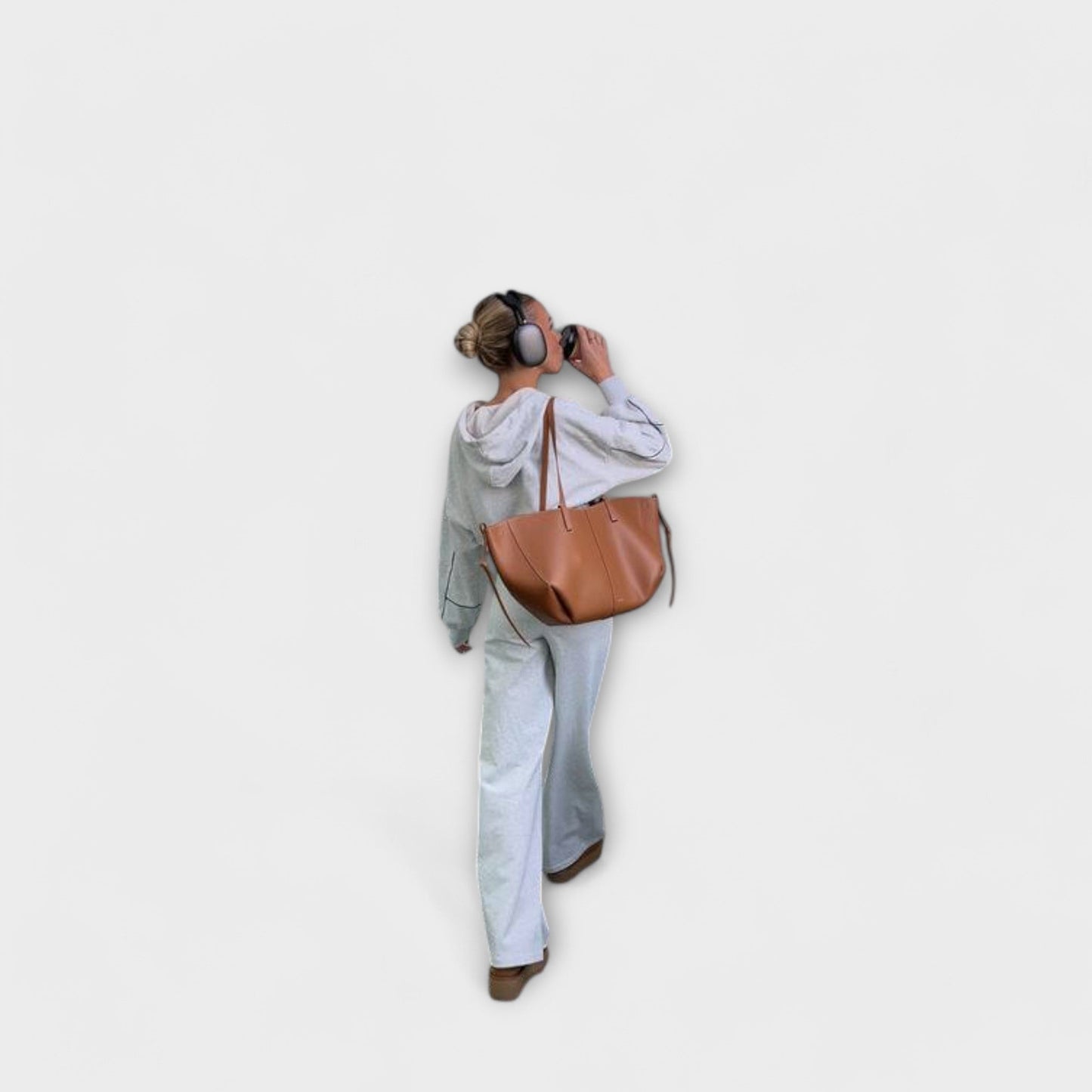 Romeve. – Vintage Tote Bag
