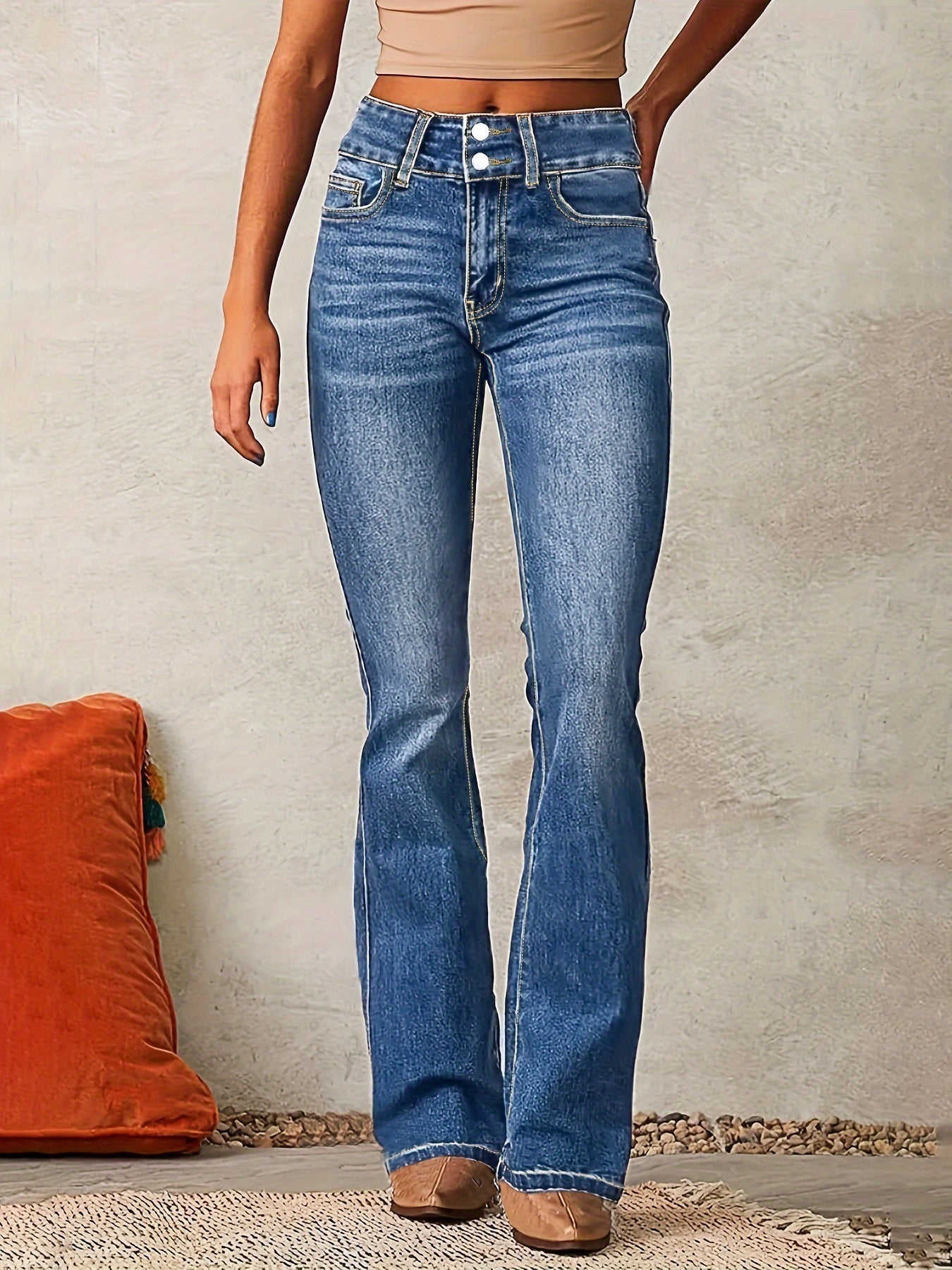 ADELINDE I HOSEN MIT HOHER TAILLE