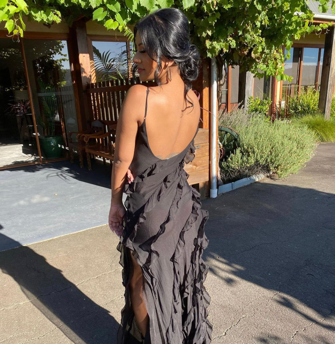 Zara - Kleid mit Rüschen