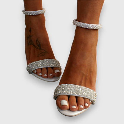 Annelis – Chic and Stylish Heels
