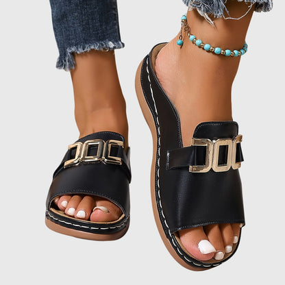 Kathryn™ | Cozy Buckle Sandals