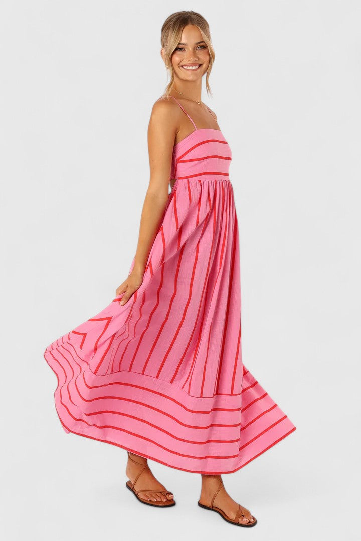 Ilyanthe | Chic Maxi Dress