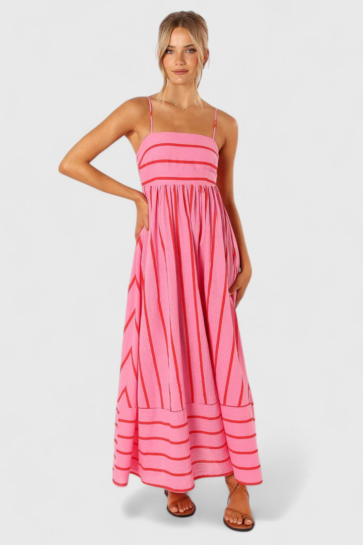Ilyanthe | Chic Maxi Dress
