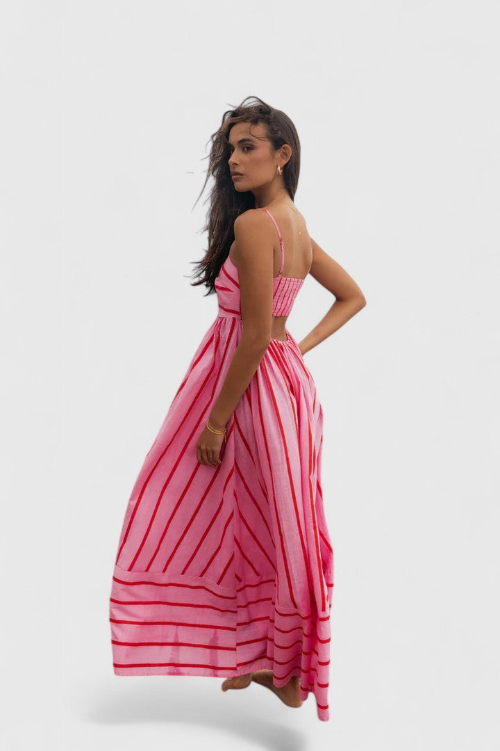 Ilyanthe | Chic Maxi Dress
